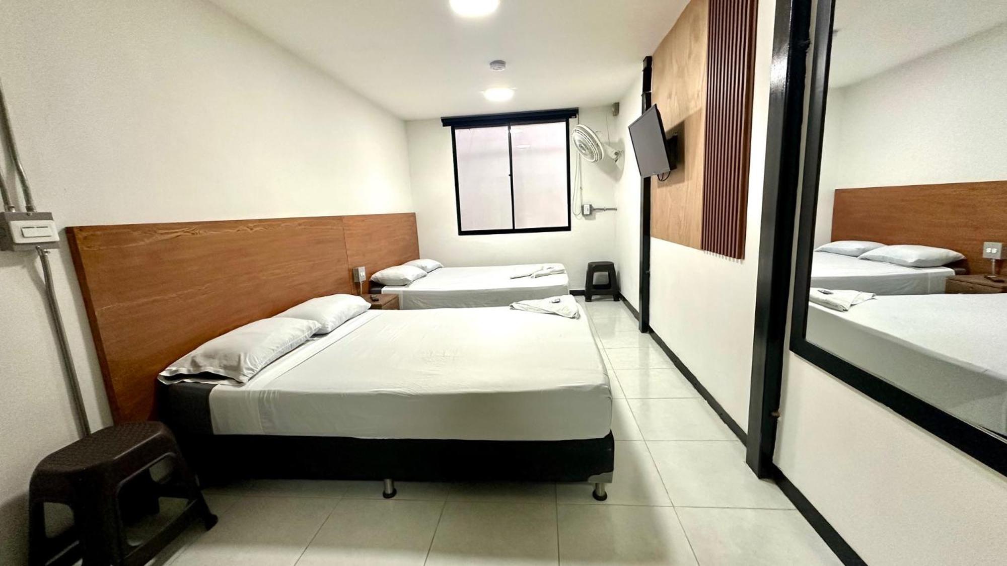 Malibu Loft Hotel 麦德林 外观 照片